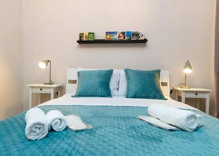 Wehost Apartment Near Fabrika