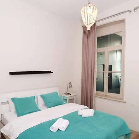 Wehost Apartment Near Fabrika Tbilisi Exterior photo